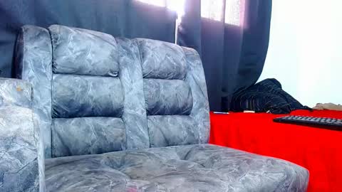 paula_willss online show from 23, 2, 2025