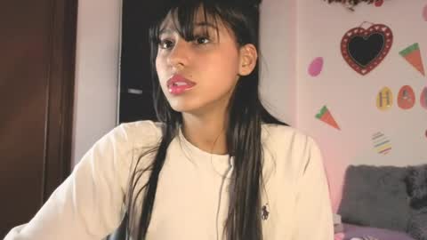 Paula  online show from 30, 3, 2026