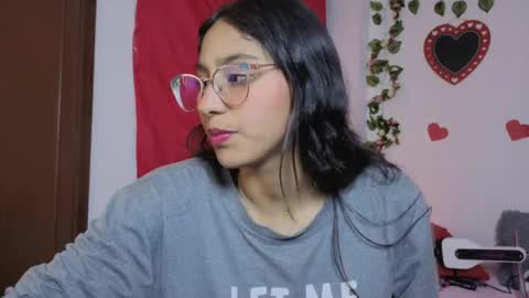 Snapshot of paulacutexs chatting on 31, 5, 2026 Paula online show from 31, 5, 2026