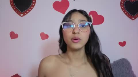 Snapshot of paulacutexs chatting on 10, 6, 2026 Paula online show from 10, 6, 2026