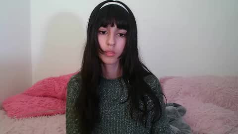 Snapshot of paulainblue chatting on 15, 2, 2025   online show from 15, 2, 2025