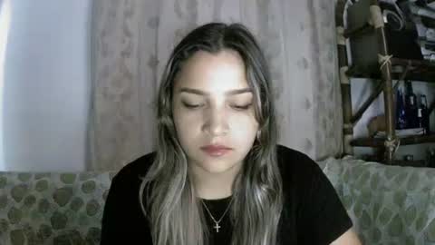 Snapshot of paulina_x_x chatting on 1, 5, 2026 paulina_x_x online show from 1, 5, 2026