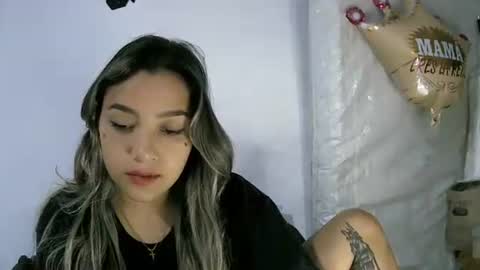Snapshot of paulina_x_x chatting on 8, 5, 2026 paulina_x_x online show from 8, 5, 2026