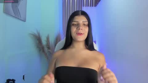 Snapshot of paulinabelle chatting on 23, 11, 2025 Paulina Belle online show from 23, 11, 2025