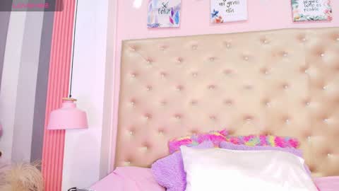 Snapshot of paulinasaeenz chatting on 6, 2, 2025 PaulinaSaennz online show from 6, 2, 2025