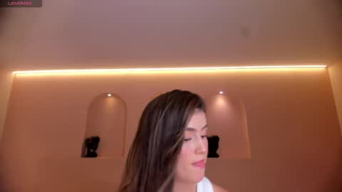 Snapshot of paulinasantosx chatting on 4, 12, 2025 Paulina Santos online show from 4, 12, 2025