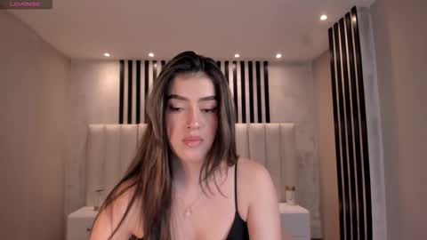 Snapshot of paulinasantosx chatting on 14, 1, 2026 Paulina Santos online show from 14, 1, 2026