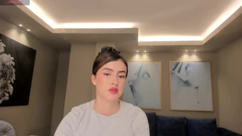 Snapshot of paulinasantosx chatting on 3, 2, 2026 Paulina Santos online show from 3, 2, 2026