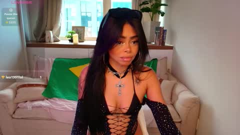 paulinne_clark online show from 8, 3, 2026