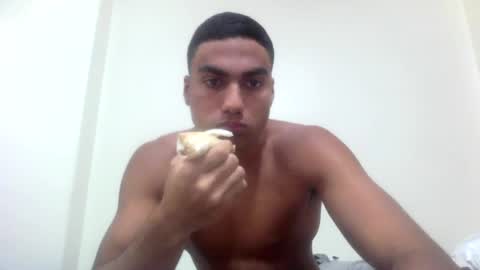 paulo online show from 15, 4, 2026