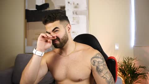 Paul Phoenix online show from 20, 4, 2026