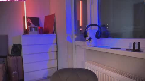 Snapshot of peaceful_oblivion chatting on 29, 1, 2025 Sandra Next Stream pm MSK 5 pm UTC1pm EDT online show from 29, 1, 2025