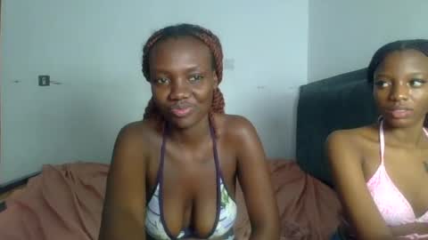 peach_ebonny online show from 18, 6, 2026
