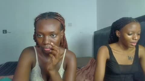 peach_ebonny online show from 21, 6, 2026