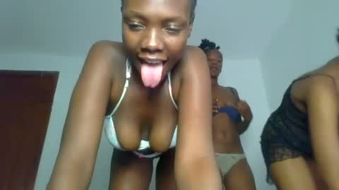 peach_ebonny online show from 29, 6, 2026