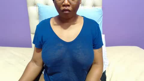 Snapshot of peachassxx chatting on 9, 2, 2025 peachy online show from 9, 2, 2025