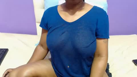 Snapshot of peachassxx chatting on 13, 2, 2025 peachy online show from 13, 2, 2025