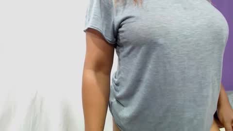 Snapshot of peachassxx chatting on 16, 11, 2025 peachy online show from 16, 11, 2025