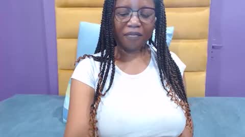 Snapshot of peachassxx chatting on 7, 1, 2026 peachy online show from 7, 1, 2026