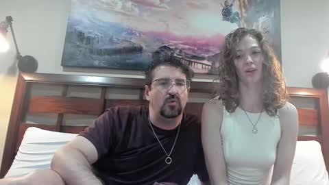 Snapshot of peaches_and_cupcake chatting on 21, 9, 2025 Peaches Cupcake Rachel and Bryce online show from 21, 9, 2025