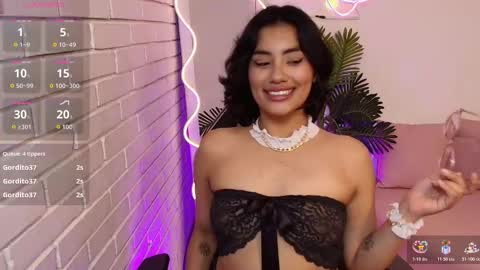 peachy_tay online show from 14, 12, 2025