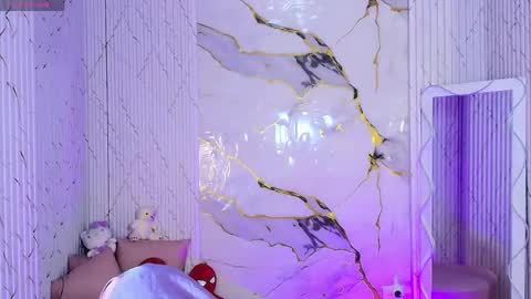 peachy_tay online show from 25, 5, 2026