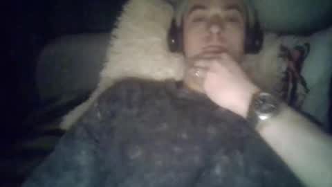 peanutbutter777777 online show from 25, 4, 2026