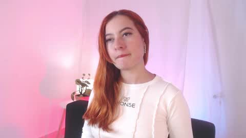 Snapshot of pear__moon chatting on 30, 1, 2025 LILLY online show from 30, 1, 2025