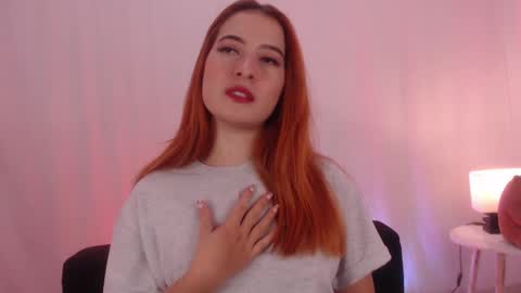 Snapshot of pear__moon chatting on 2, 3, 2025 LILLY online show from 2, 3, 2025