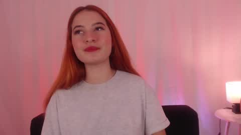 Snapshot of pear__moon chatting on 2, 3, 2025 LILLY online show from 2, 3, 2025