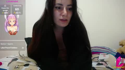 Snapshot of pearl_3 chatting on 25, 1, 2025 Pearl online show from 25, 1, 2025