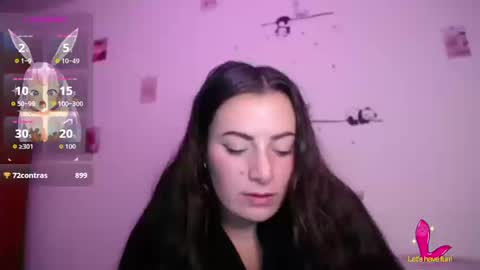 Snapshot of pearl_3 chatting on 11, 9, 2025 Pearl online show from 11, 9, 2025