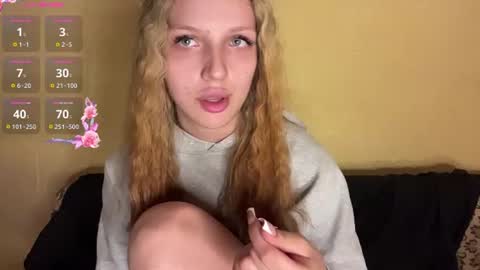Snapshot of pearlinesilfies chatting on 23, 6, 2026 Zlata online show from 23, 6, 2026