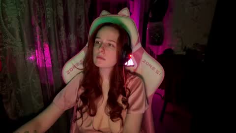 Snapshot of pearlprincess_ chatting on 19, 6, 2026 Adelina online show from 19, 6, 2026