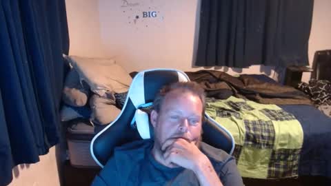 Snapshot of pecker40 chatting on 28, 12, 2024 pecker40 online show from 28, 12, 2024