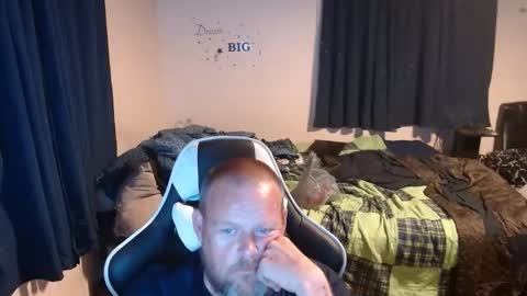 Snapshot of pecker40 chatting on 31, 12, 2024 pecker40 online show from 31, 12, 2024