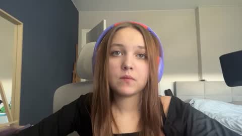 Luna Vale online show from 18, 6, 2026