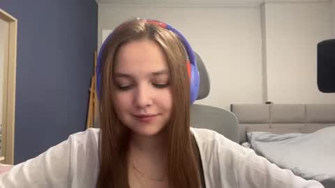 Luna Vale online show from 23, 6, 2026