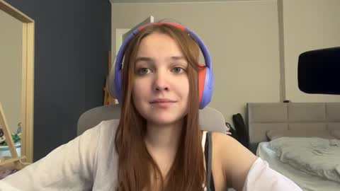 Luna Vale online show from 24, 6, 2026