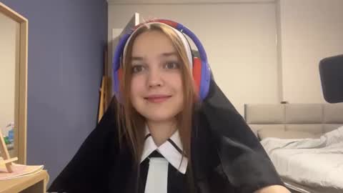 Luna Vale online show from 26, 6, 2026