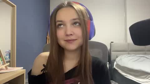 Luna Vale online show from 10, 7, 2026