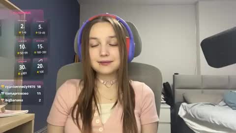 Luna Vale online show from 24, 7, 2026