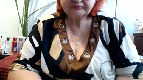 Snapshot of peggysoft chatting on 16, 6, 2026 PeggySoft online show from 16, 6, 2026