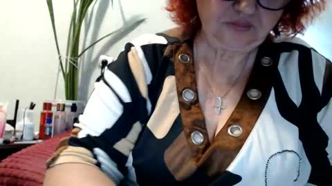 Snapshot of peggysoft chatting on 18, 6, 2026 PeggySoft online show from 18, 6, 2026