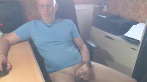 Pemue65 online show from 28, 5, 2026