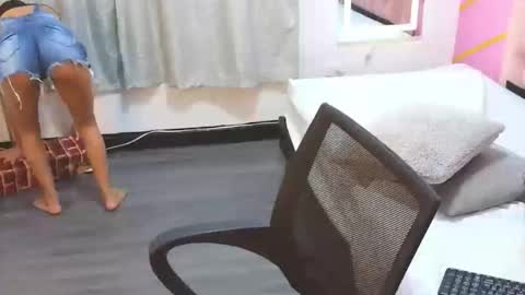 Snapshot of peneelopeecute chatting on 15, 1, 2026 peneelopeecute online show from 15, 1, 2026