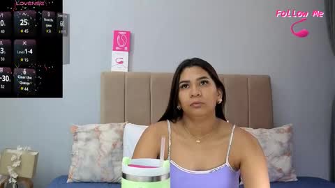 penelophe01 online show from 11, 1, 2026