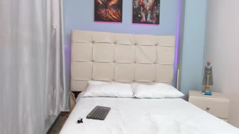 Penelope online show from 8, 3, 2025