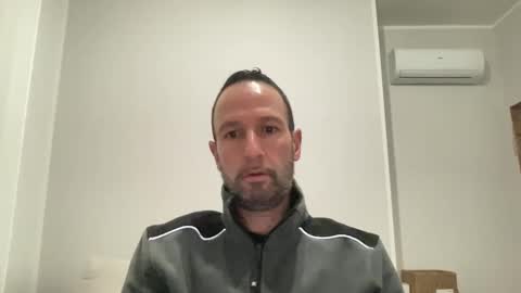 peppinslosqualo online show from 10, 2, 2025