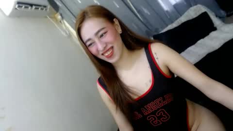 Snapshot of perfect_suckerqueen69 chatting on 12, 9, 2025 Sweet Gwen online show from 12, 9, 2025